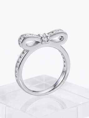 Sparkling Bow Ring, 925 Sterling Silver Charmed Aroma Bow Collection